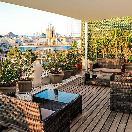 アテネRenovated Studio With Roof Garden Access, 15 M Walk To Acropolisアパートメント エクステリア 写真