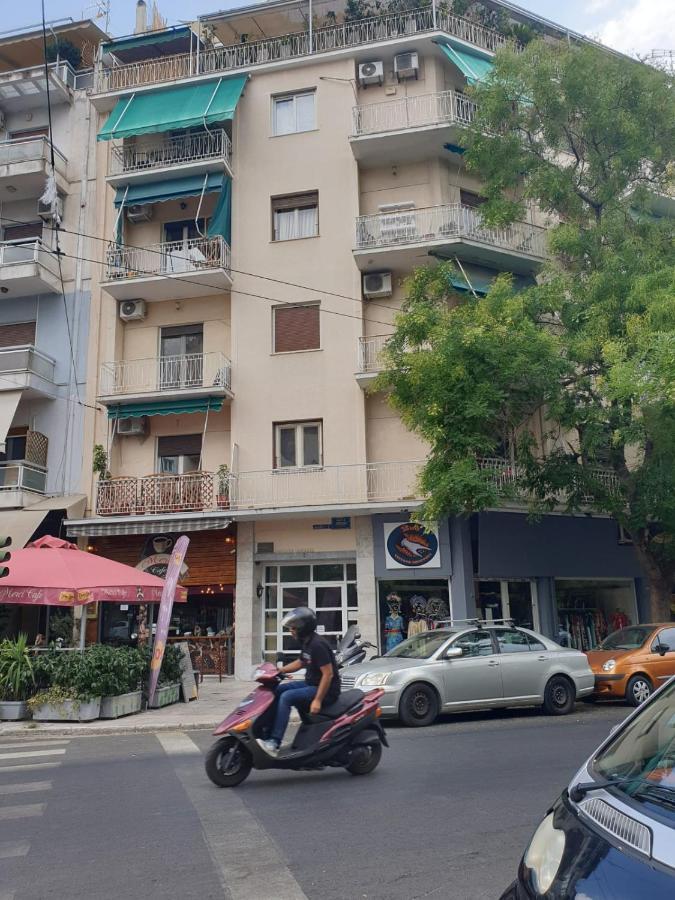 アテネRenovated Studio With Roof Garden Access, 15 M Walk To Acropolisアパートメント エクステリア 写真